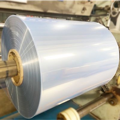 पारदर्शी नीली पीवीसी सिकुड़ने वाली रैप फिल्म तन्यता शक्ति ≥45Mpa 350mm-810mm
